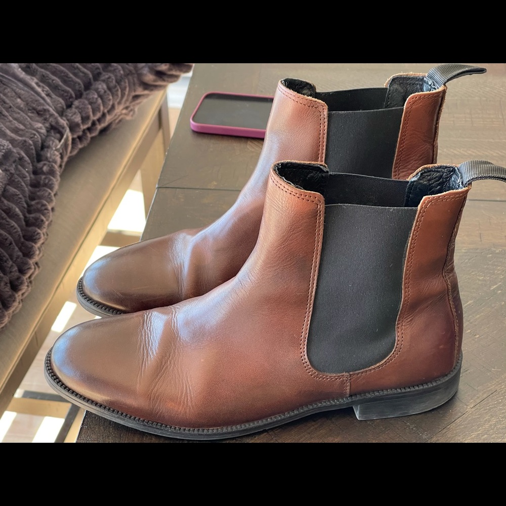 Chelsea boots H&M Men size 10.5 US / 44 EUR